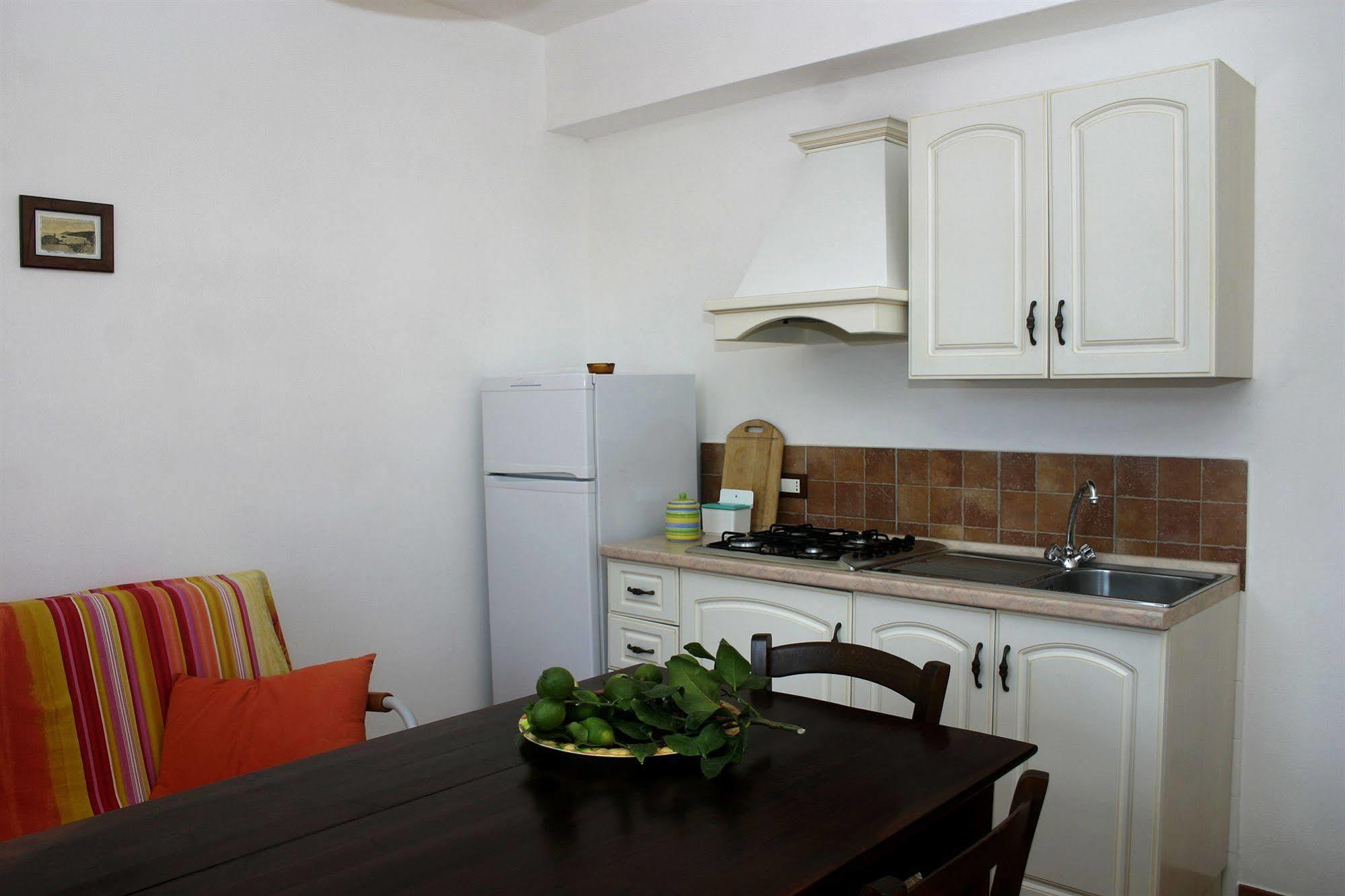 Villa Saraceno Липари Екстериор снимка