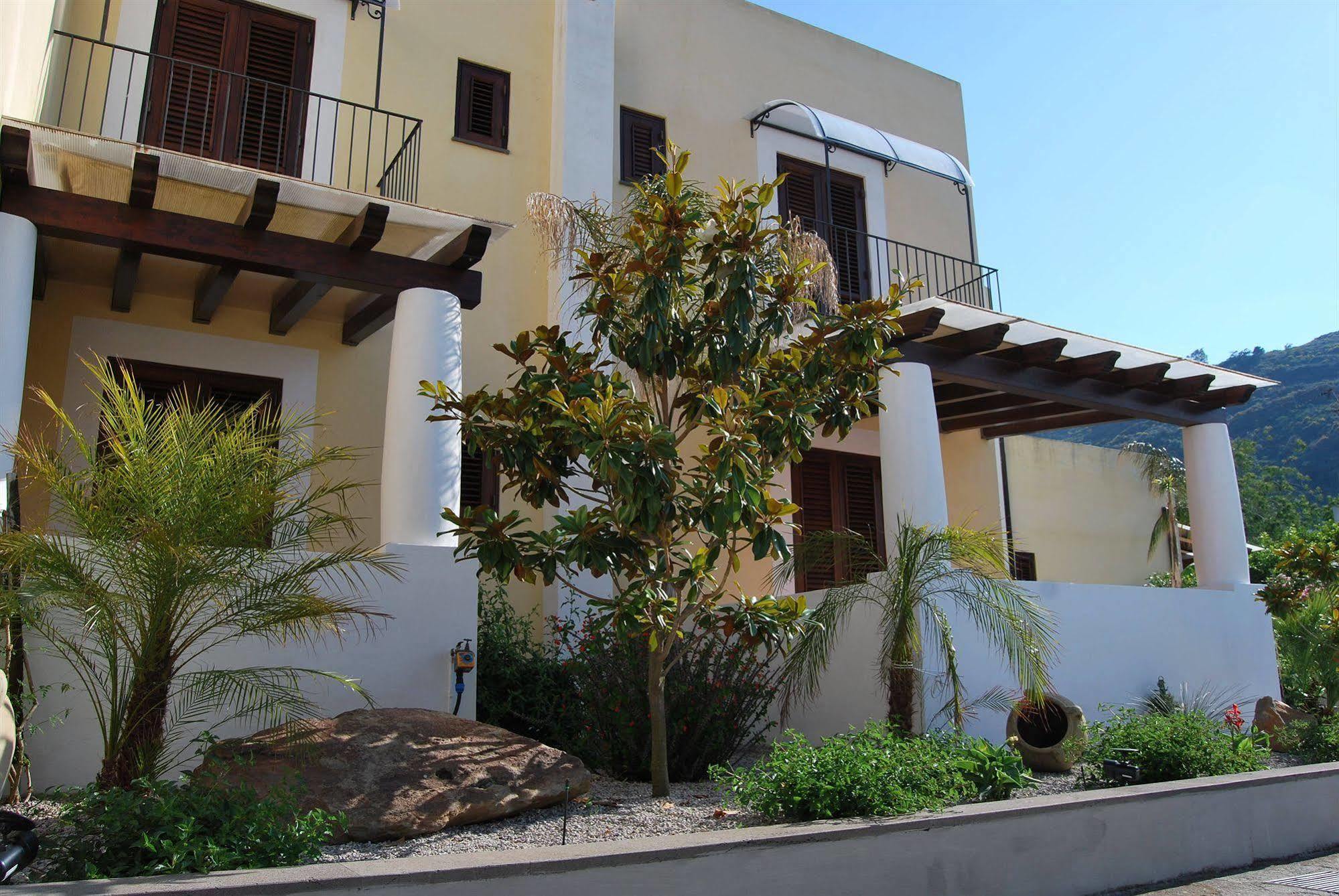 Villa Saraceno Липари Екстериор снимка
